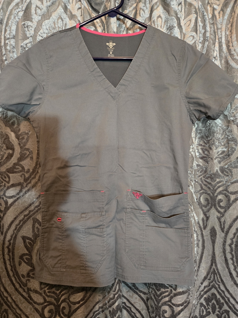 Med Couture Women's Short Sleeve V-Neck Scrub Top - Gray with Pink Trim